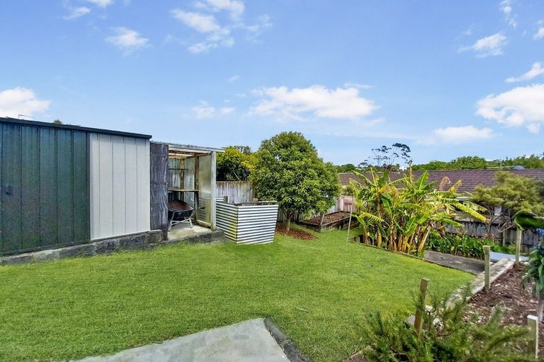 Photo of property in 30 Nevada Avenue, Pakuranga Heights, Auckland, 2010