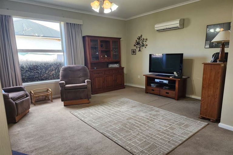 Photo of property in 5 Duke Street, Rangiora, 7400