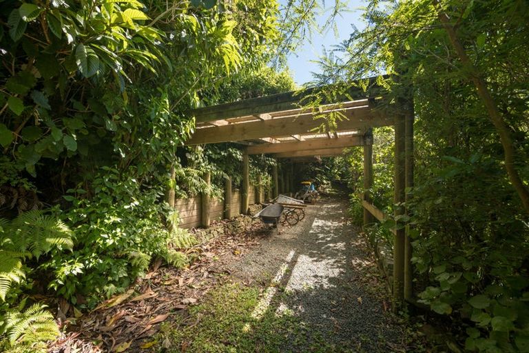 Photo of property in 580 Cable Bay Road, Cable Bay, Nelson, 7071