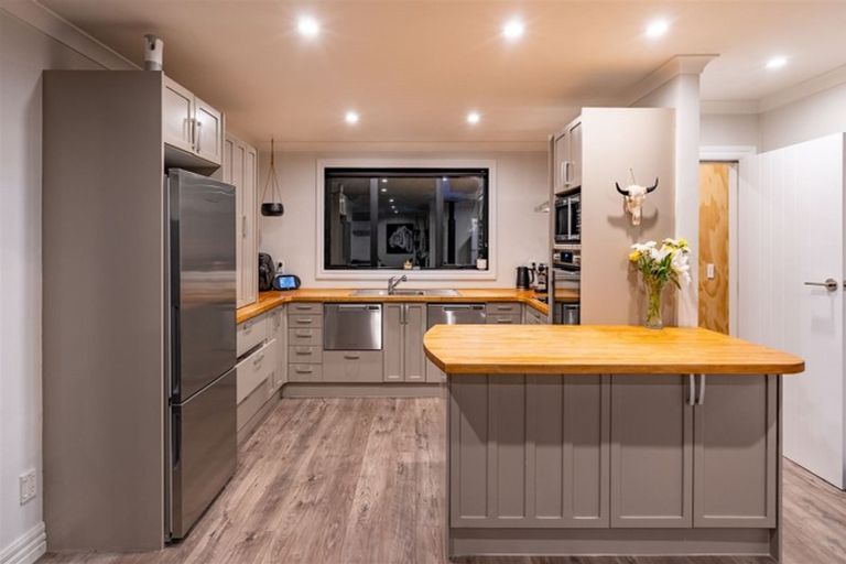 Photo of property in 19 Vyner Road, Otatara, Invercargill, 9879