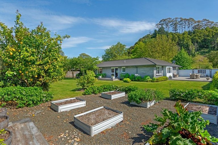 Photo of property in 11 Dryden Street, Whataupoko, Gisborne, 4010