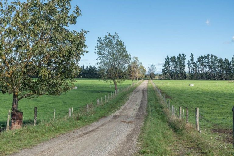 Photo of property in 375 Stonyflat Road, Loburn, Rangiora, 7472
