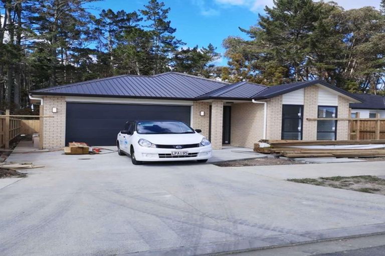 Photo of property in 26 Konoba Avenue, Kumeu, 0810