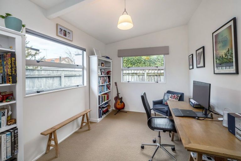 Photo of property in 56a Mcmaster Street, Greytown, 5712