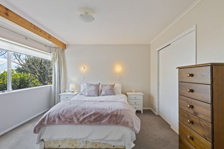 Photo of property in 2/13 Chatswood Grove, Fitzroy, New Plymouth, 4312