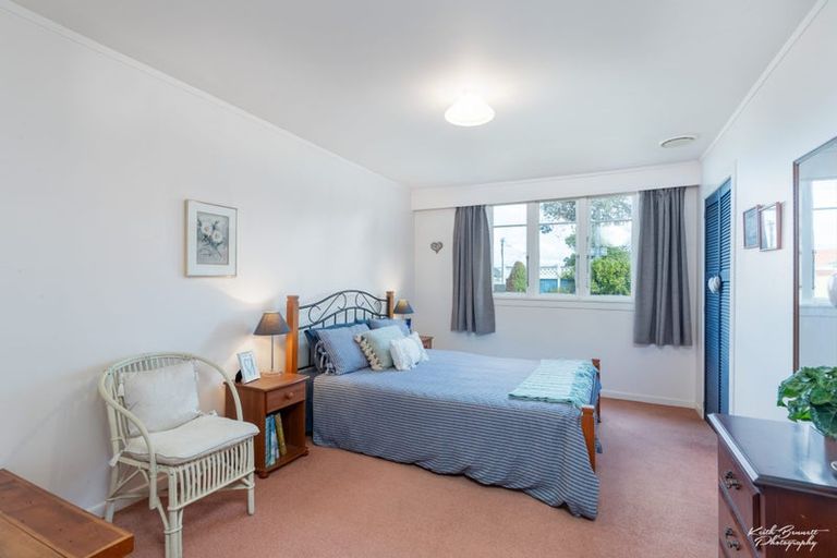 Photo of property in 27 Wainui Road, Waiwhetu, Lower Hutt, 5010