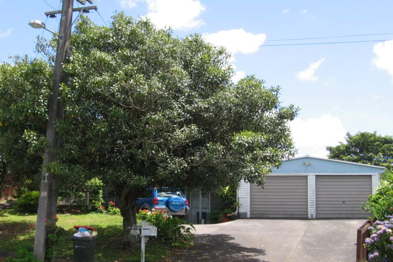 Photo of property in 75 Holly Street, Avondale, Auckland, 1026