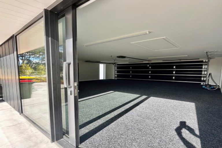 Photo of property in 49 Three Oaks Drive, Dairy Flat, 0794