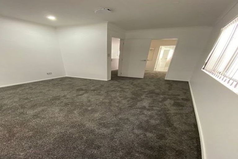 Photo of property in 10 Vickerman Street, Otara, Auckland, 2023