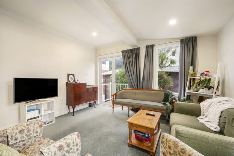 Photo of property in 18d Hill Street, Thorndon, Wellington, 6011
