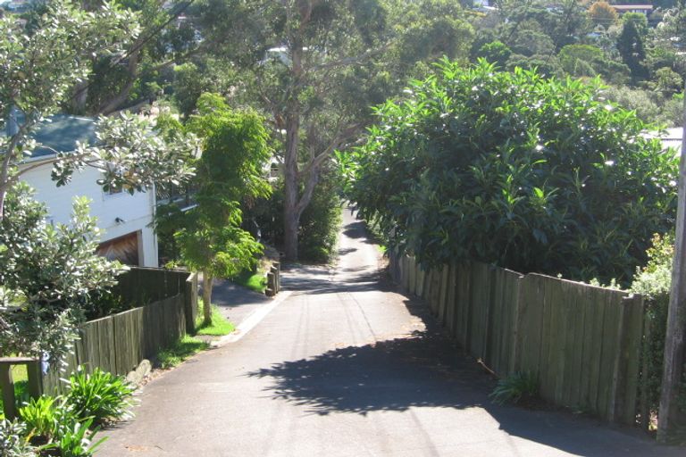 Photo of property in 2/660 Beach Road, Browns Bay, Auckland, 0630
