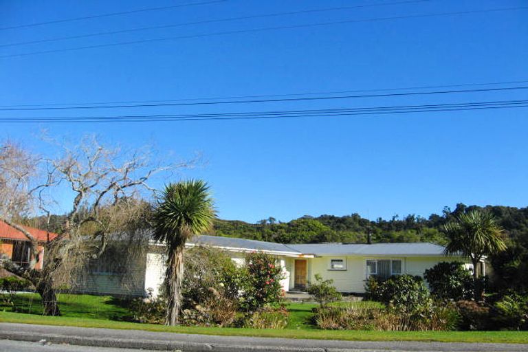 Photo of property in 120 Marsden Road, Greymouth, 7805