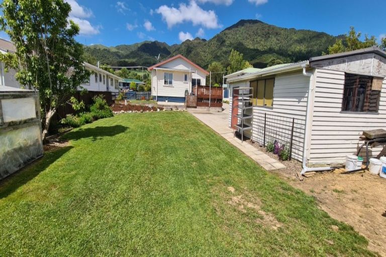 Photo of property in 4 Carlton Street, Te Aroha, 3320