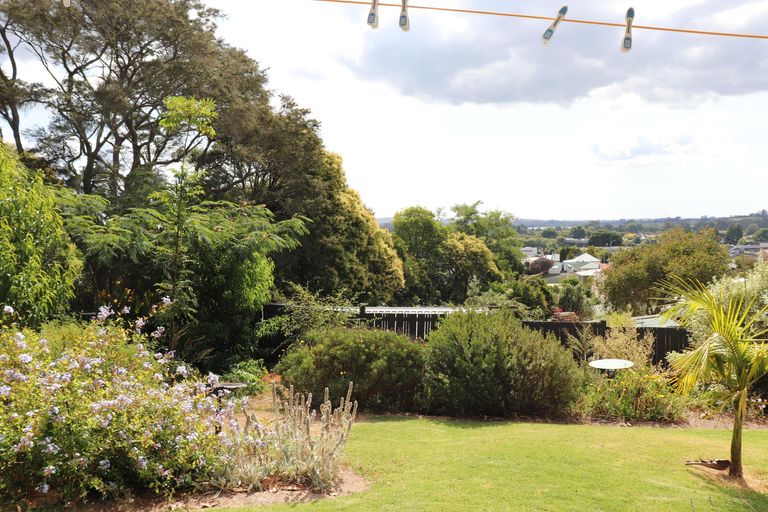 Photo of property in 6 Upland Road, Huntly, 3700