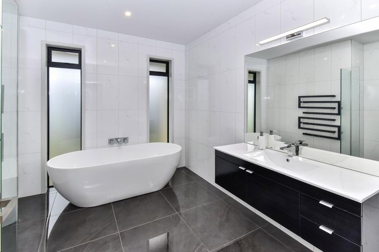 Photo of property in 133 Mcrobbie Road, Kingseat, Papakura, 2580