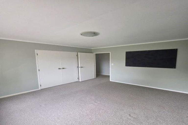 Photo of property in 10 Lynwood Place, Owhata, Rotorua, 3010