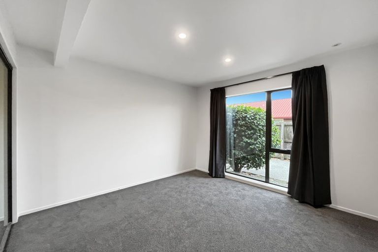 Photo of property in 2/87 Merrin Street, Avonhead, Christchurch, 8042