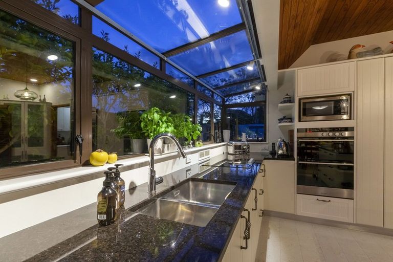 Photo of property in 9-11 Rosebank Grove, Waikanae, 5036