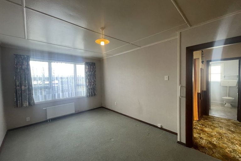Photo of property in 92 Clyde Street, Balclutha, 9230