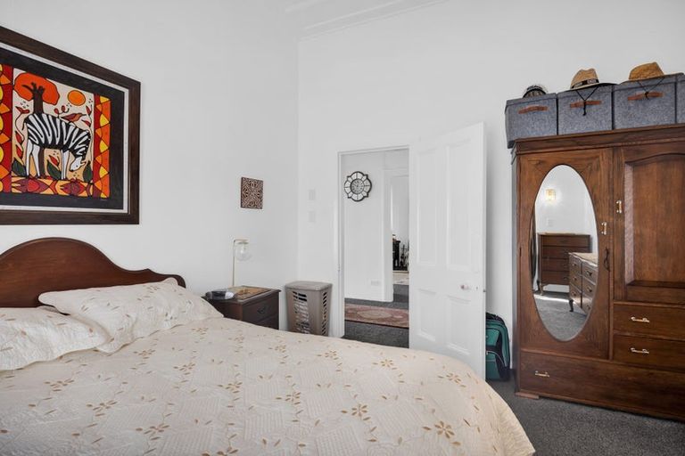 Photo of property in 3 Victoria Street, Hawera, 4610