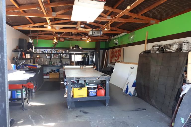 Photo of property in 203 Tomoana Road, Saint Leonards, Hastings, 4120