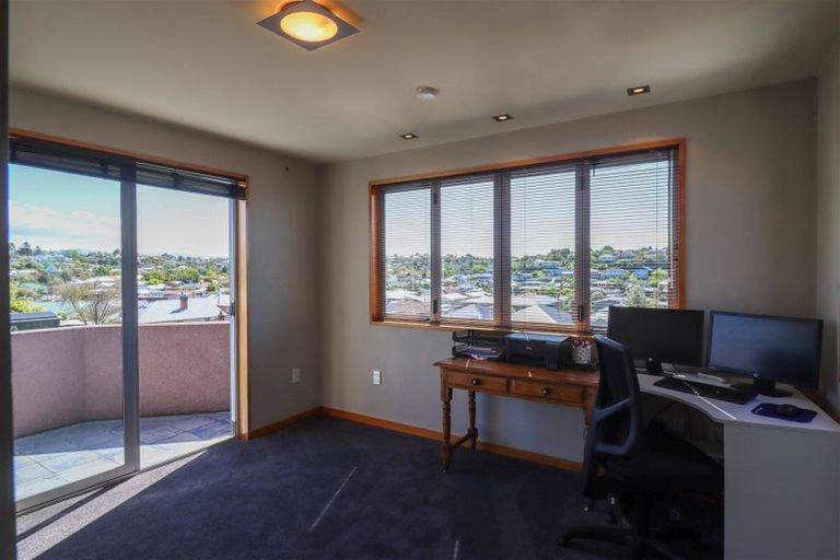 Photo of property in 35 Ashbury Avenue, Waimataitai, Timaru, 7910