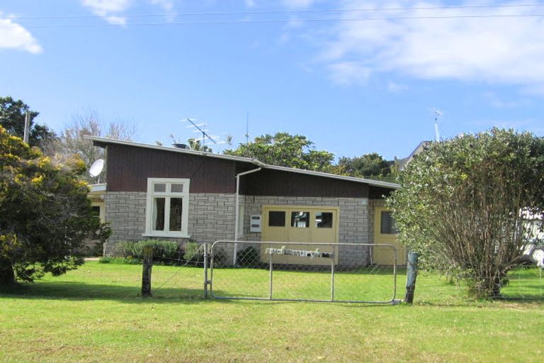 Photo of property in 2 John Spear Avenue, Hahei, Whitianga, 3591