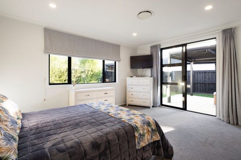 Photo of property in 13 Sydney Place, Flagstaff, Hamilton, 3210