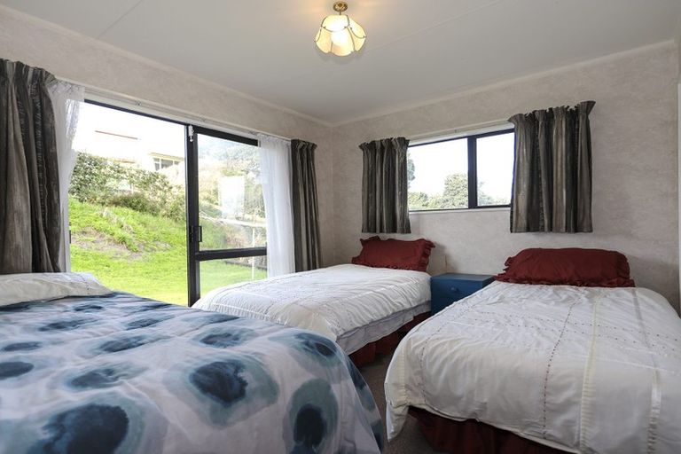 Photo of property in 667 Pukehina Parade, Pukehina, Te Puke, 3189