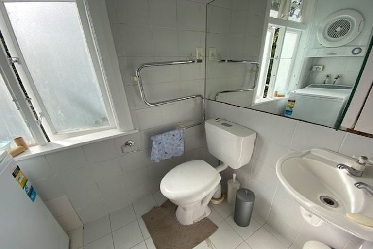 Photo of property in 185 Brooklyn Road, Brooklyn, Wellington, 6021