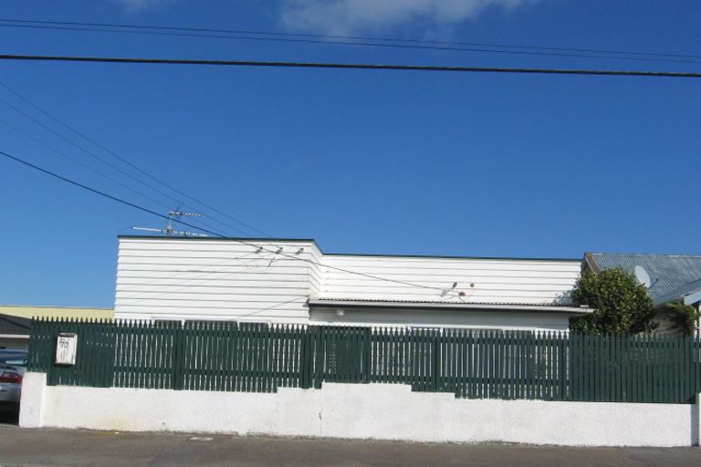 Photo of property in 72 Adelaide Street, Petone, Lower Hutt, 5012