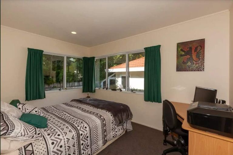 Photo of property in 30c Rata Road, Raumati Beach, Paraparaumu, 5032