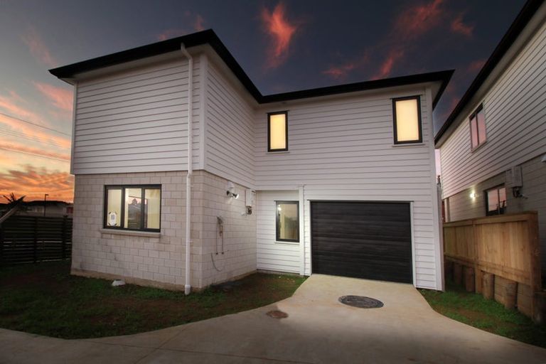 Photo of property in 114a Wyllie Road, Papatoetoe, Auckland, 2025