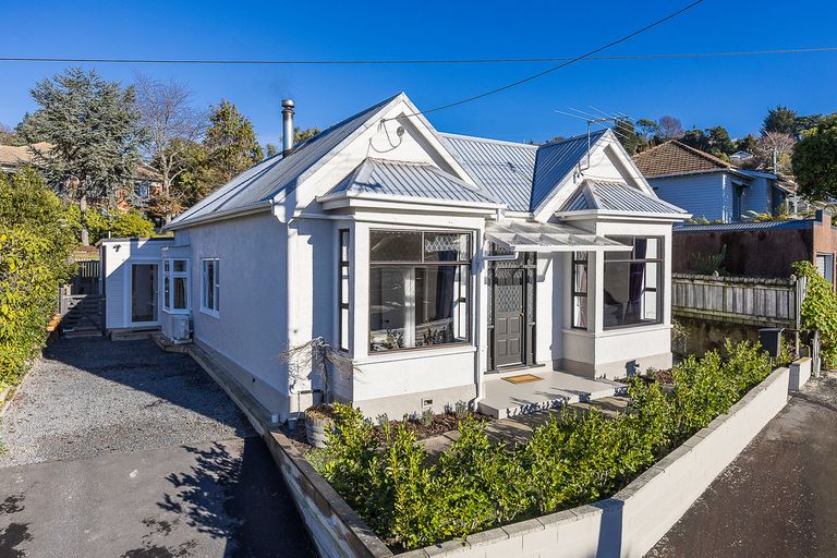 Photo of property in 11 Hazel Avenue, Caversham, Dunedin, 9012