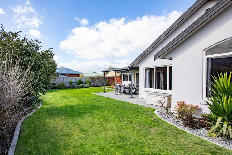 Photo of property in 33 Grace Avenue, Rototuna North, Hamilton, 3210