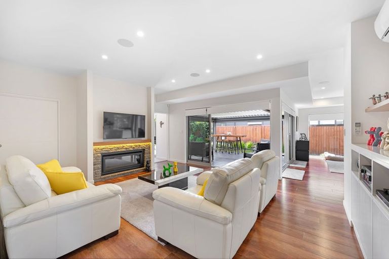 Photo of property in 11 Foxton Drive, Kaiapoi, 7630