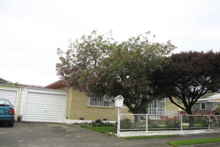 Photo of property in 3/6 Dryden Street, Stoke, Nelson, 7011