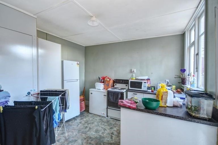 Photo of property in 12 Macbeth Street, Caversham, Dunedin, 9012