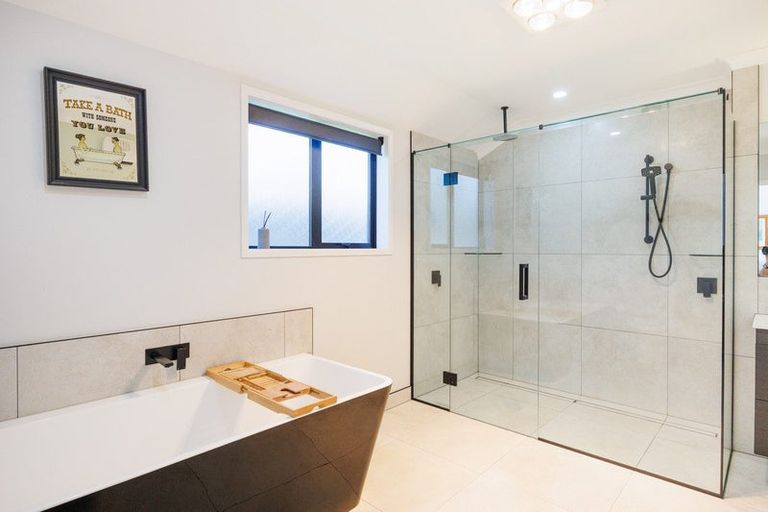 Photo of property in 166 Pharazyn Street, Feilding, 4702