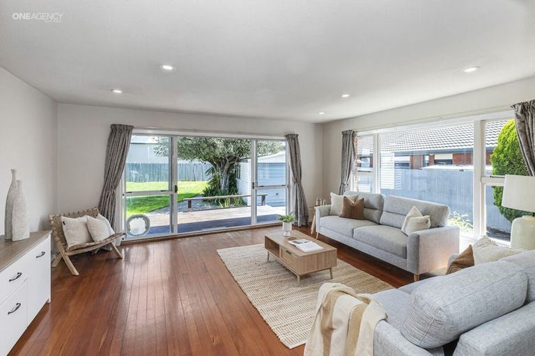 Photo of property in 25 Fenhall Street, Russley, Christchurch, 8042