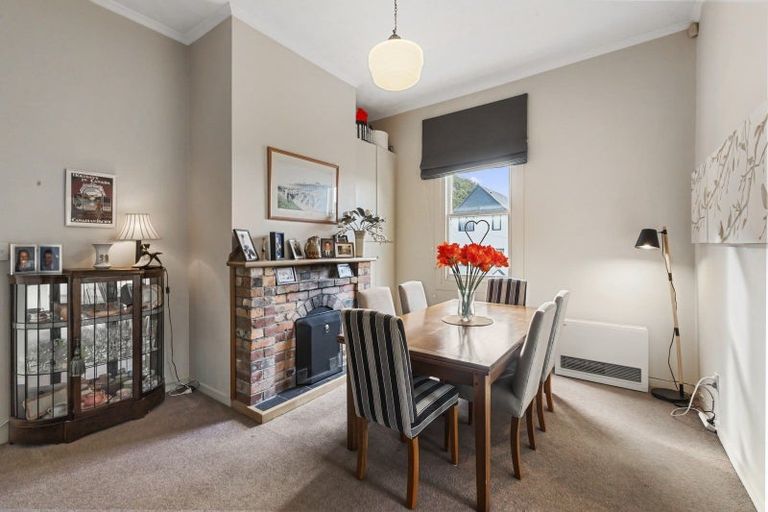 Photo of property in 1 Pitarua Street, Thorndon, Wellington, 6011