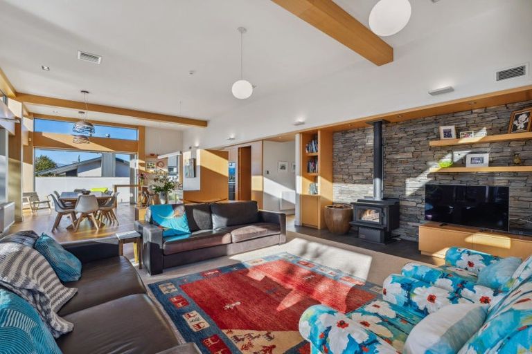 Photo of property in 31 Old Station Avenue, Wanaka, 9305