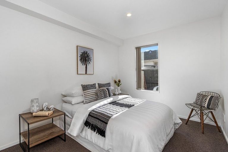 Photo of property in 106a Olliviers Road, Phillipstown, Christchurch, 8011