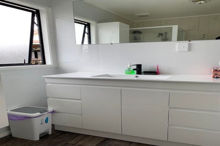 Photo of property in 26 Glenlea Place, Flat Bush, Auckland, 2019