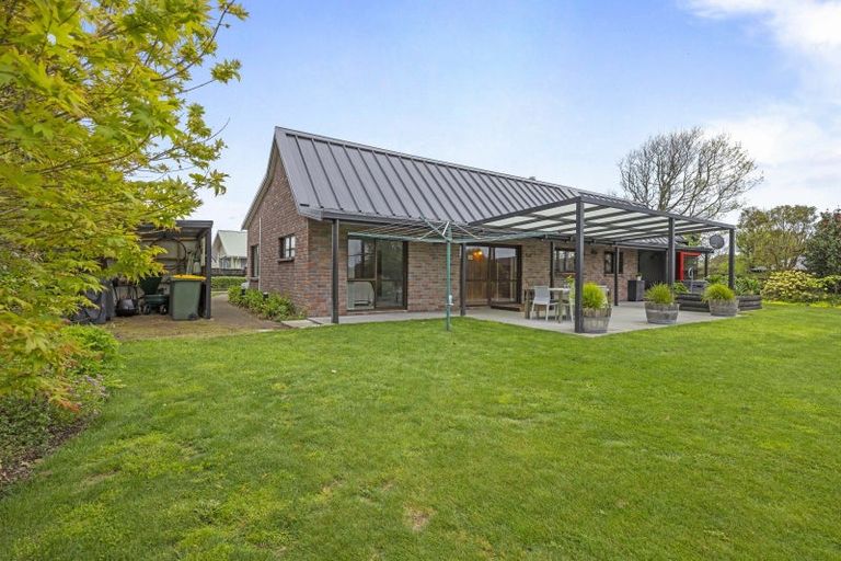 Photo of property in 7a Iwa-iti Street, Waitara, 4320