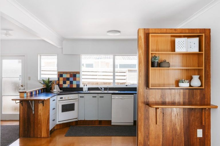 Photo of property in 25a Greerton Road, Gate Pa, Tauranga, 3112
