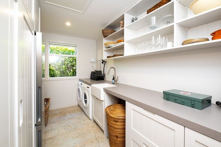 Photo of property in 19 Harper Road, Waimarama, 4294