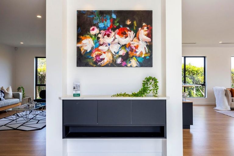 Photo of property in 5 Anehu Place, Greenhithe, Auckland, 0632