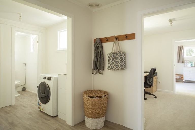 Photo of property in 17 Oxford Street, Waikari, 7420