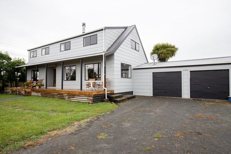 Photo of property in 29 River Road, Ngatea, 3503